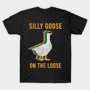 Silly Goose on the loose Retro T-Shirt